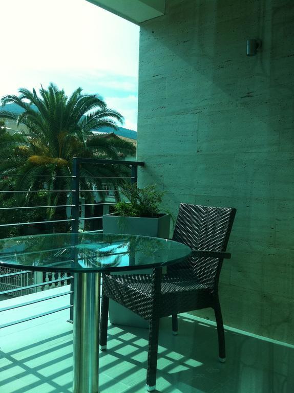 Apartments And Rooms Grand Palazzo Budva Zimmer foto