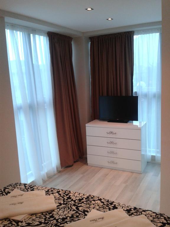 Apartments And Rooms Grand Palazzo Budva Zimmer foto